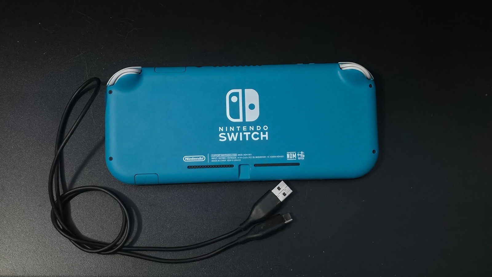 Nintendo Switch Lite Blue Handheld System 32GB 720p Wi-Fi HDH-001