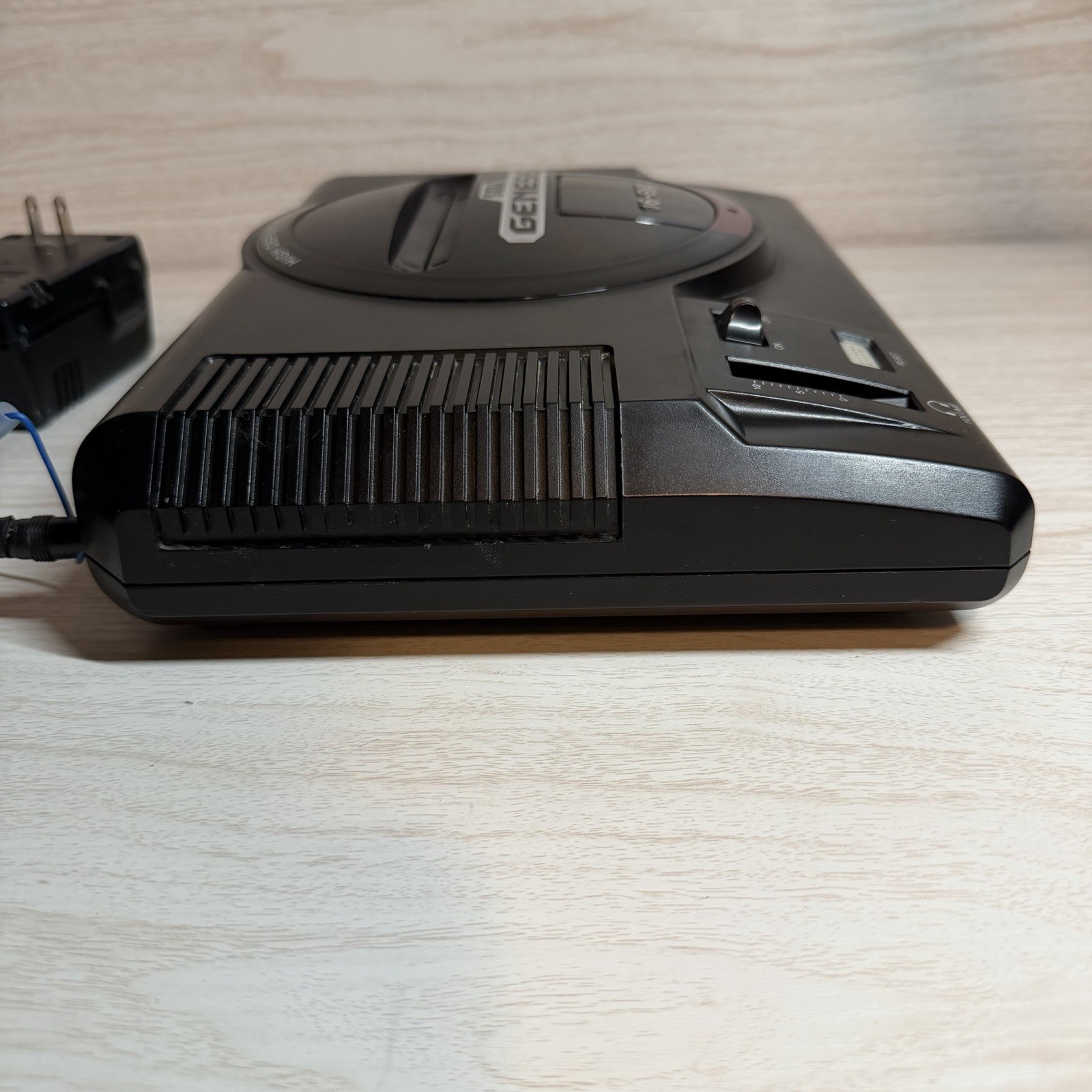 Sega Genesis Console Model 1601 Bundle – 2 Controllers – 9 Games – Tested