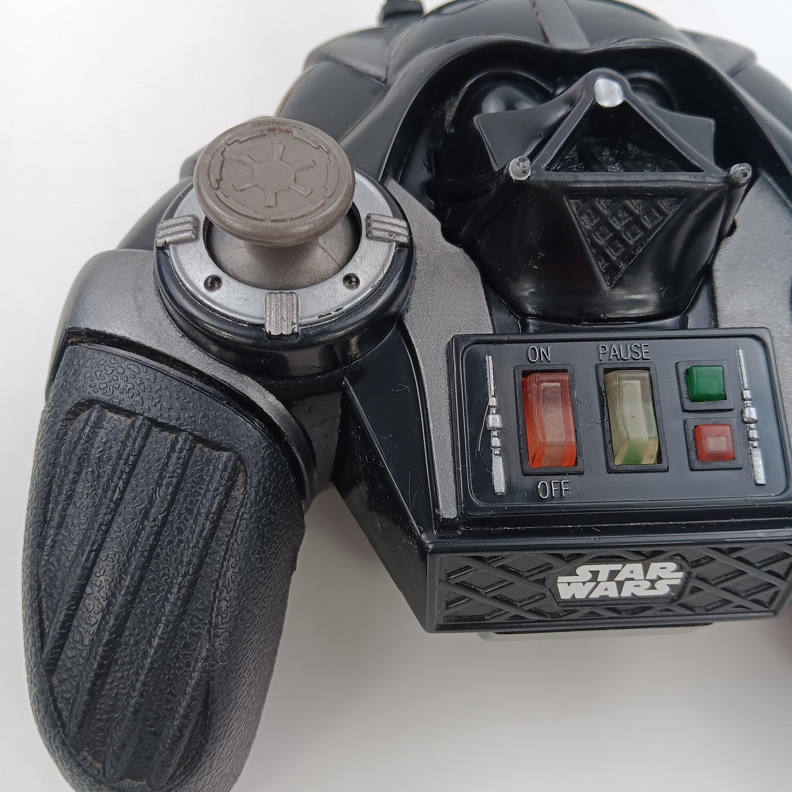 Star Wars Darth Vader Plug N Play TV Video Game Controller Jakks Pacific