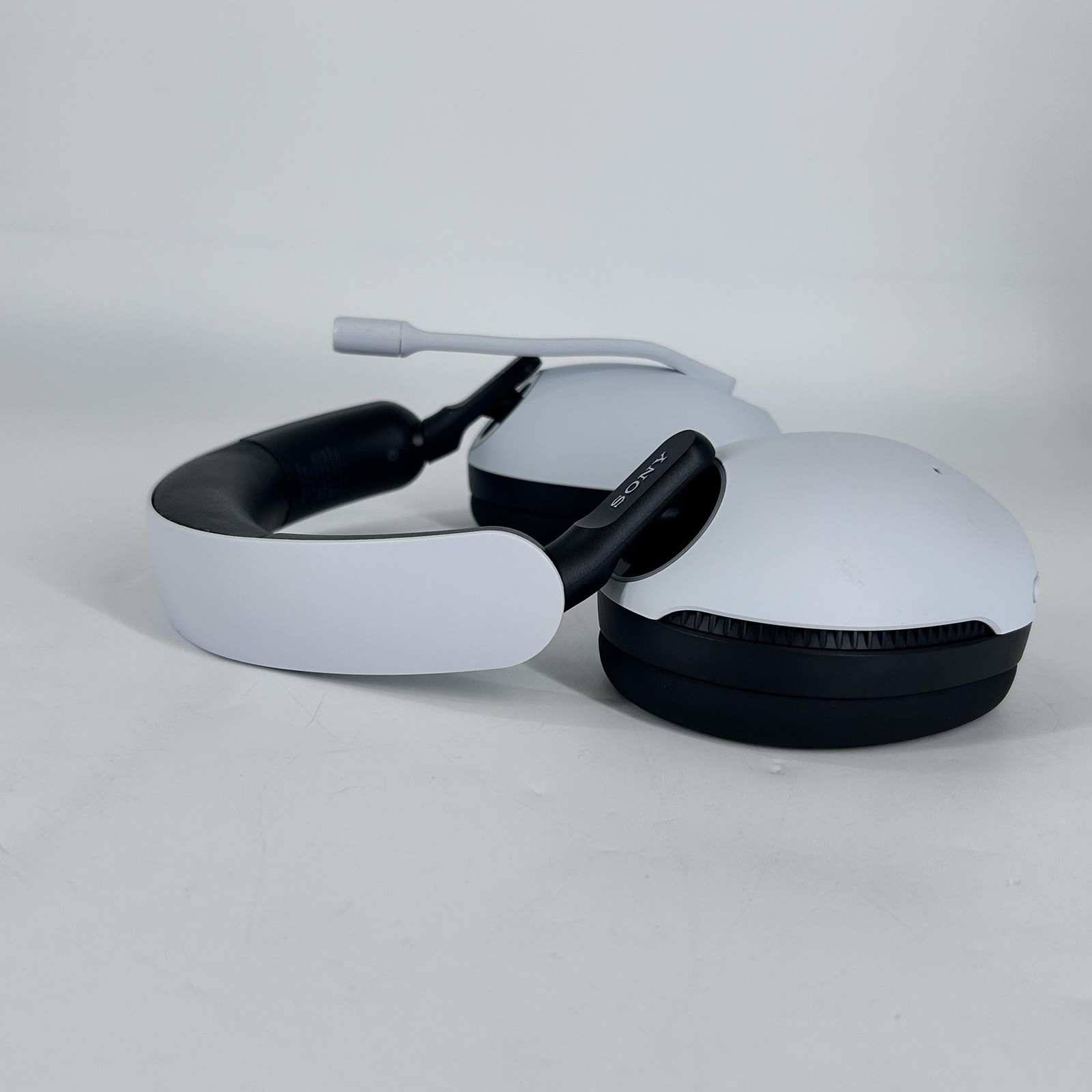 Sony INZONE H9 Wireless Noise Canceling Gaming Headset White – Excellent