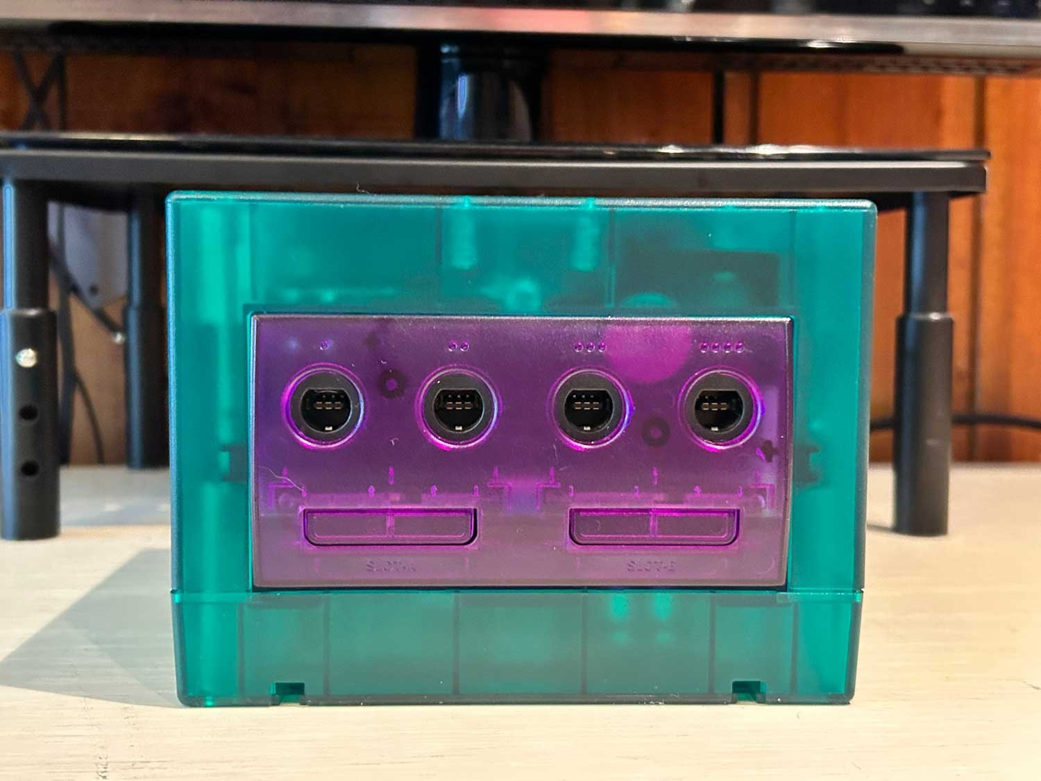 Nintendo GameCube DOL-001 Gaming System Lot – Reshelled Purple/Teal – 7 Games