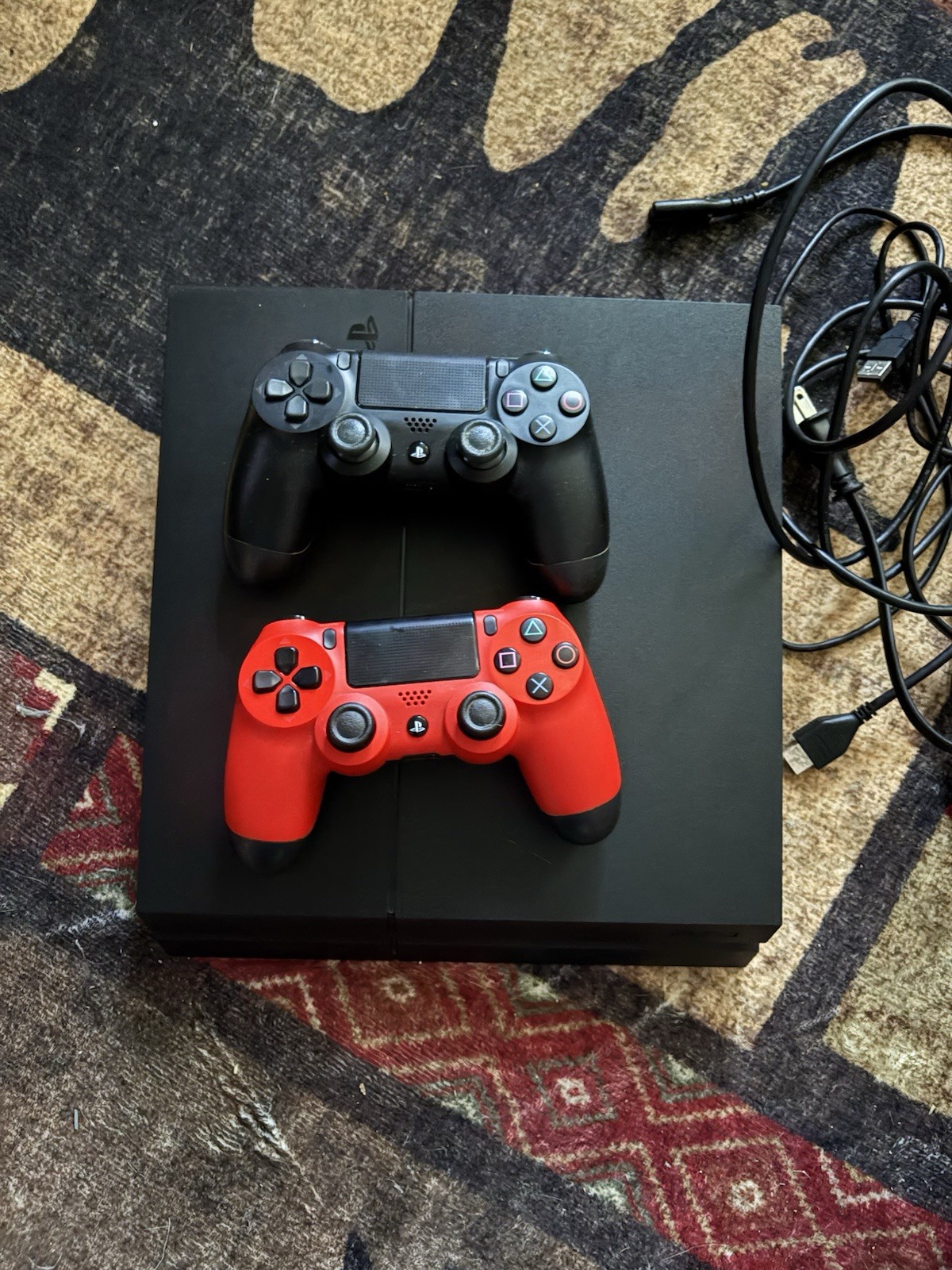 Sony PlayStation 4 500GB Jet Black Console