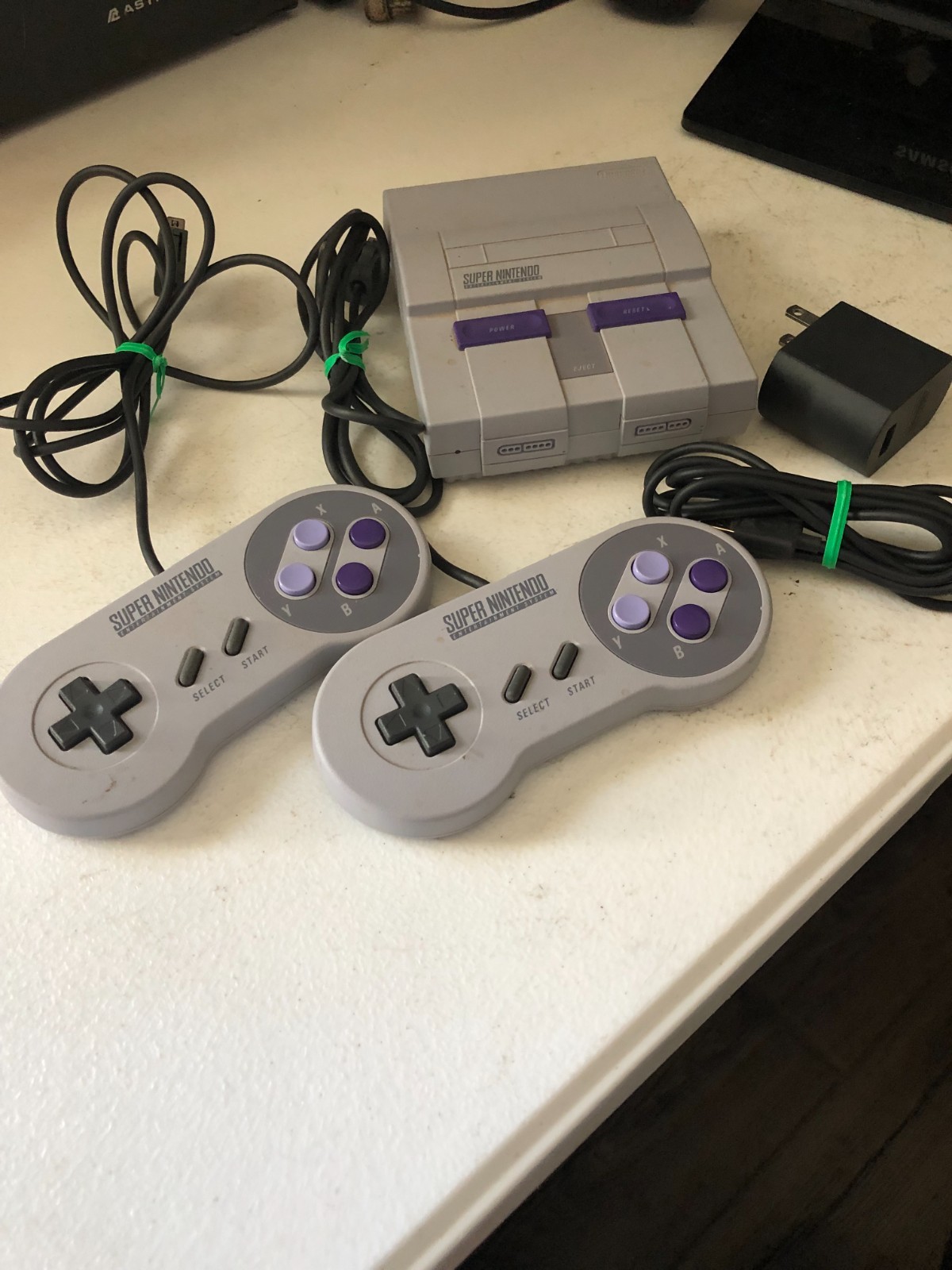 Nintendo Super NES Control Deck Mini SNES Classic Edition CLV-201, 2 Controllers