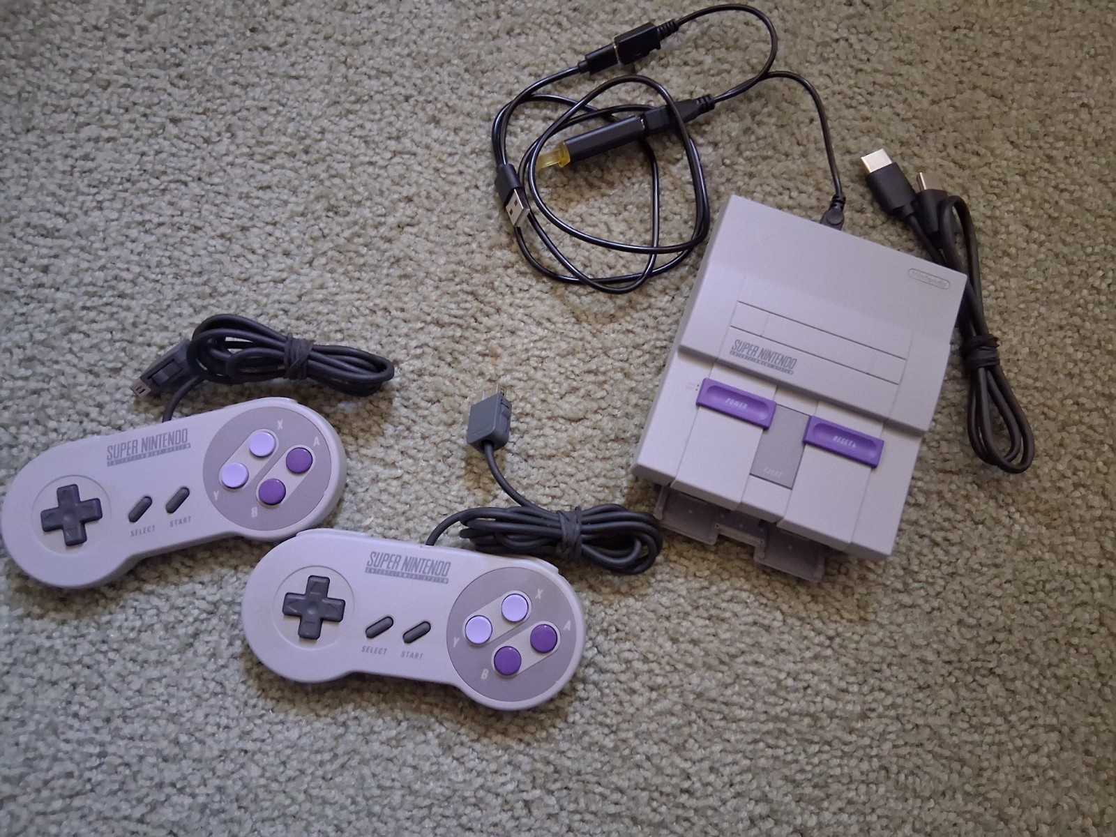 Authentic SNES Super Nintendo Classic Mini Clv-201 w/full Snes library
