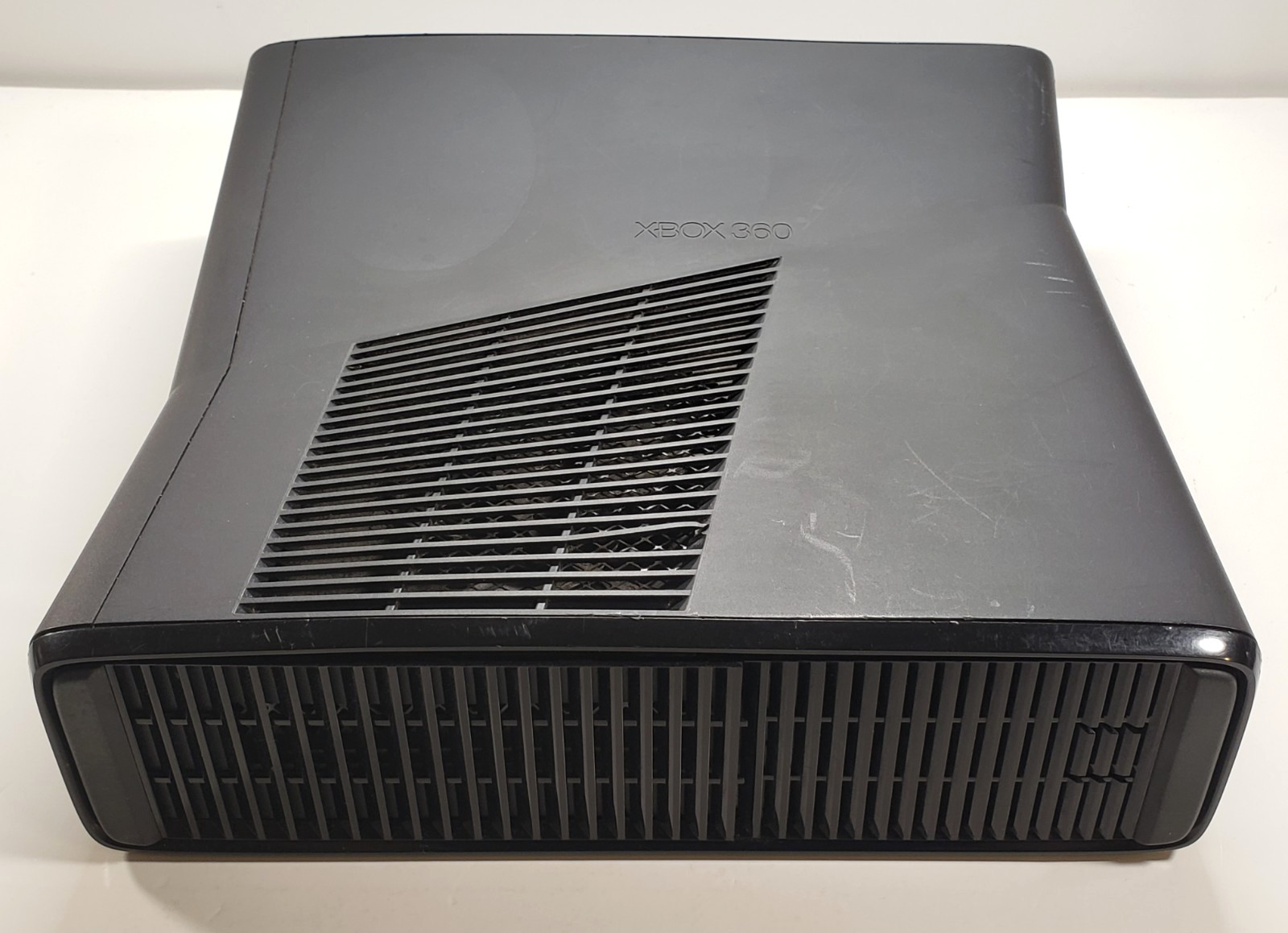 Microsoft Xbox 360 S Console [1439] Gaming System Console Only – No Harddrive