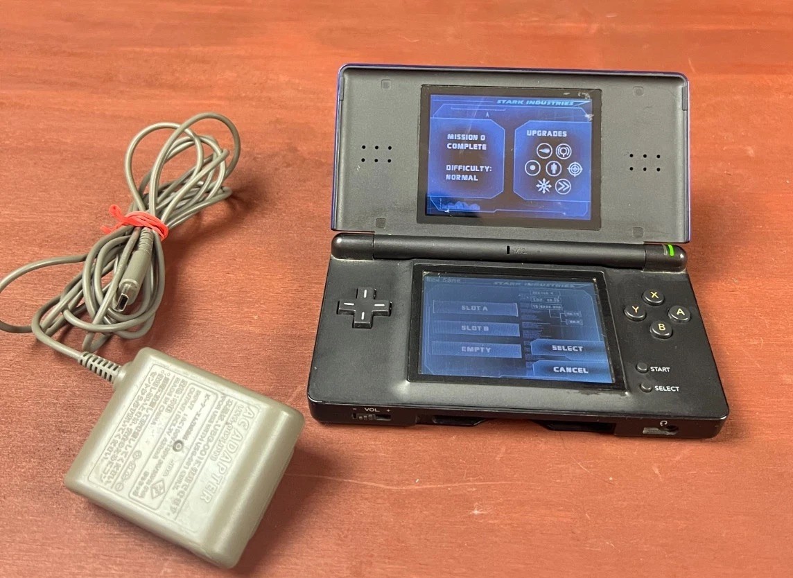 Nintendo DS Lite Handheld Game Console USG-003 Cobalt Blue Tested