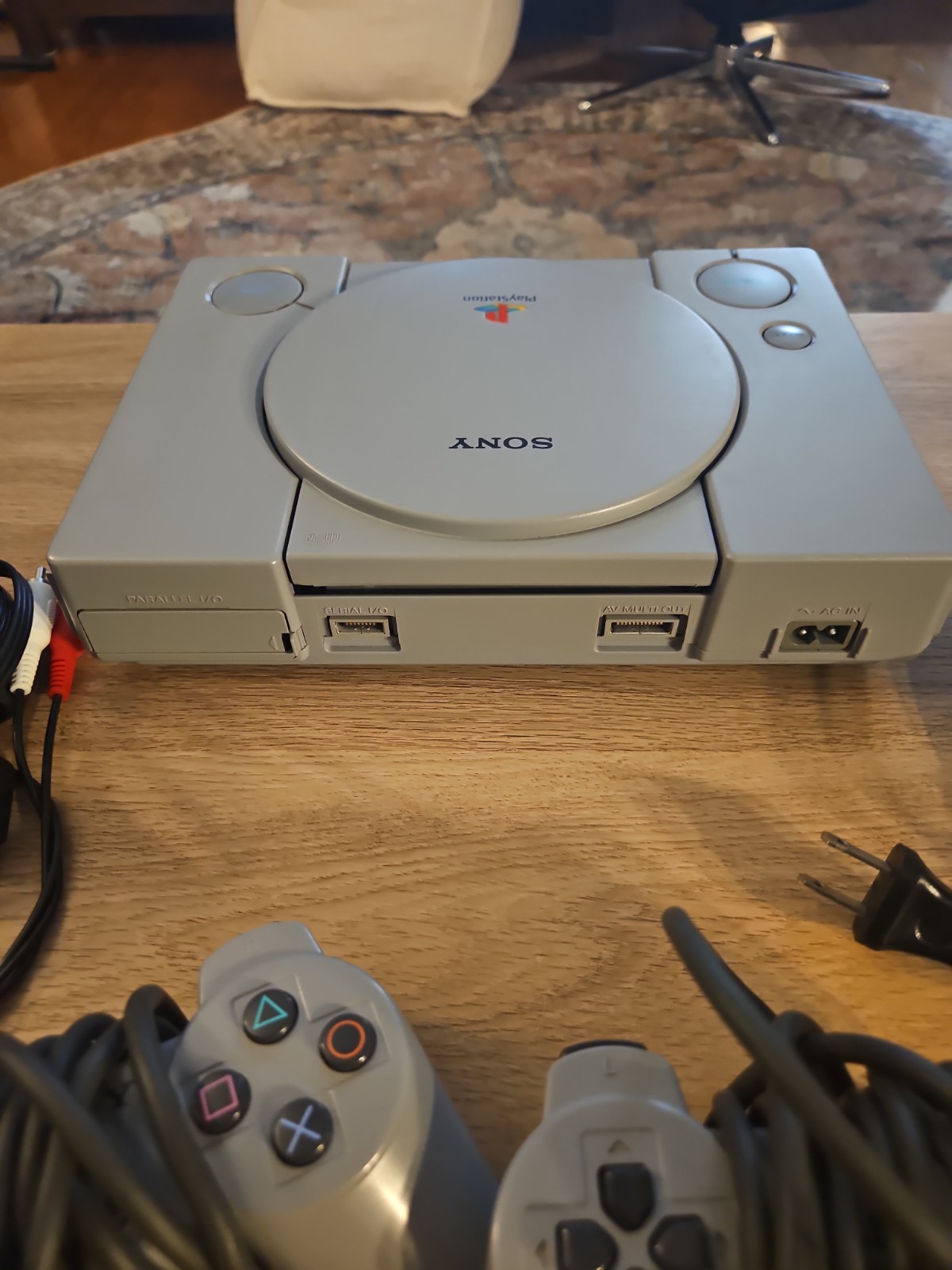Sony PlayStation 1 SCPH-5501 Console And Two Controllers W/ Cords