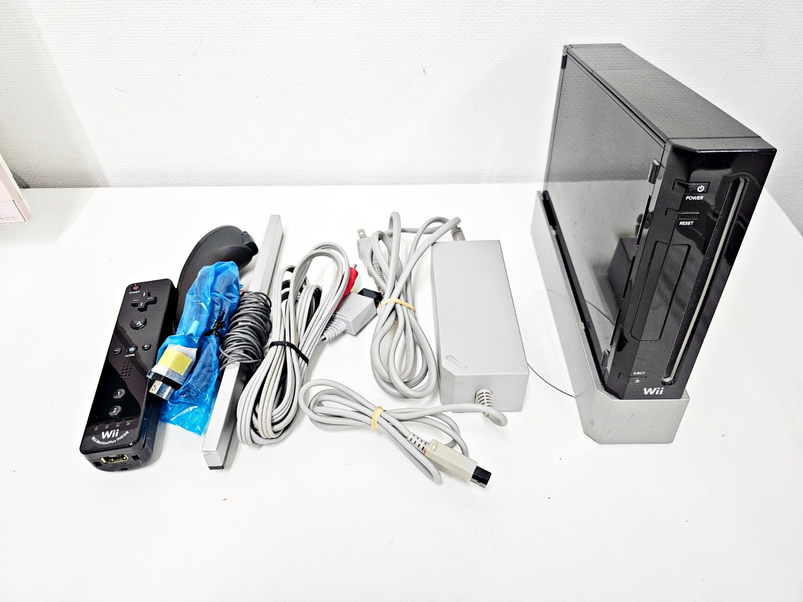 Nintendo Wii Console US NTSC-U BLACK 217