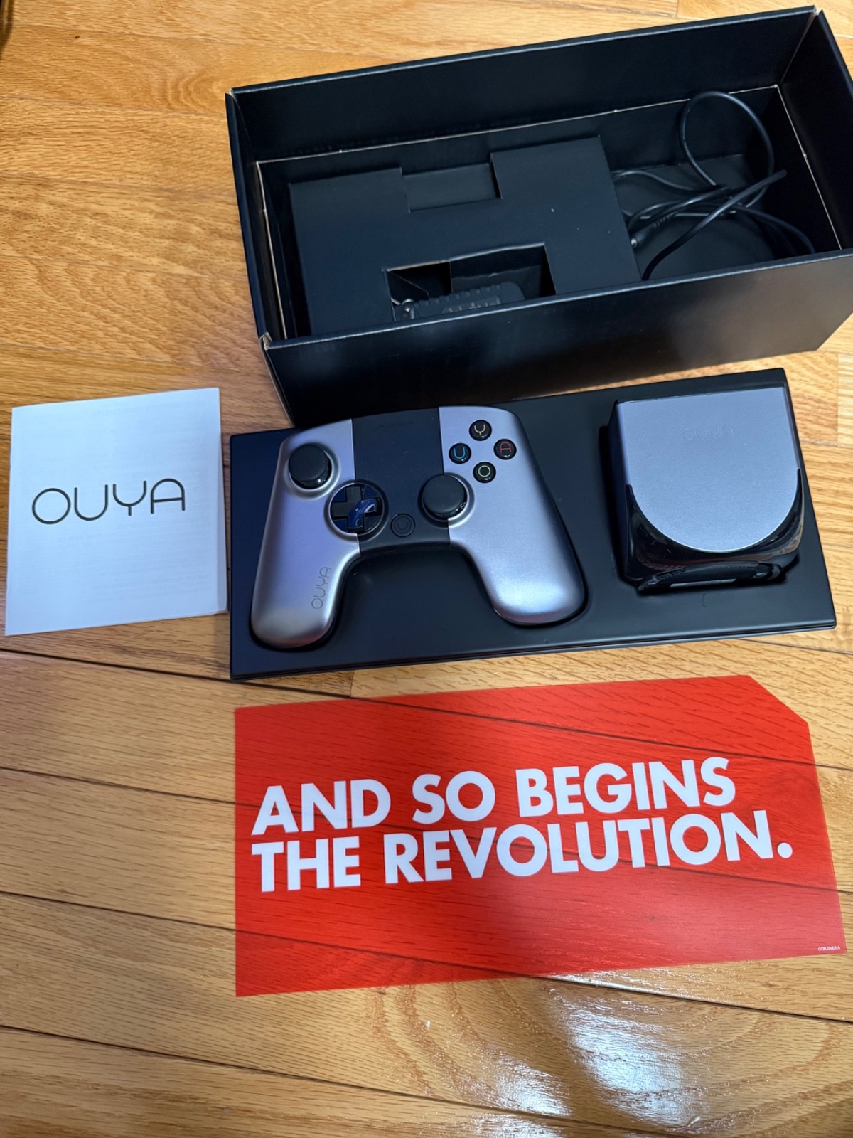 OUYA Video Game Console & 1 Controller, complete in box/good condition