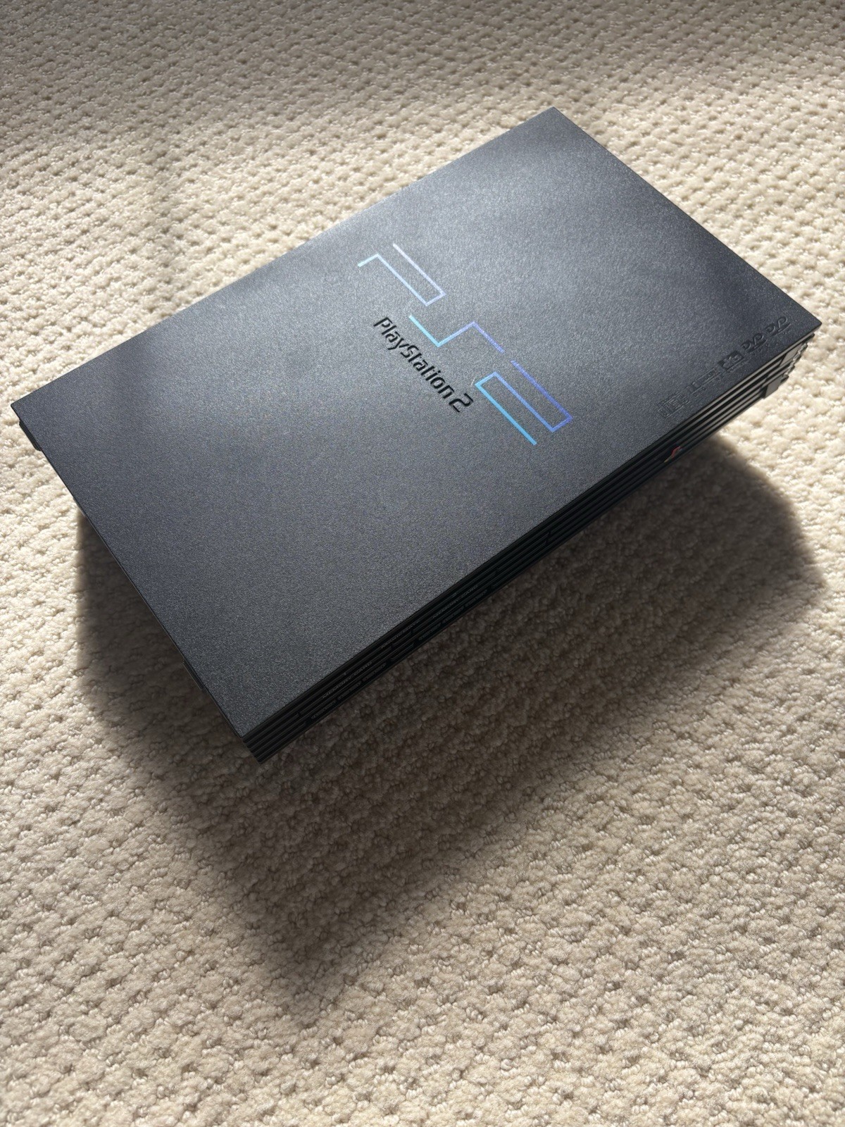 Sony PlayStation 2 PS2 Console w/2 Cordless Controllers, 3x8MB Memory Cards