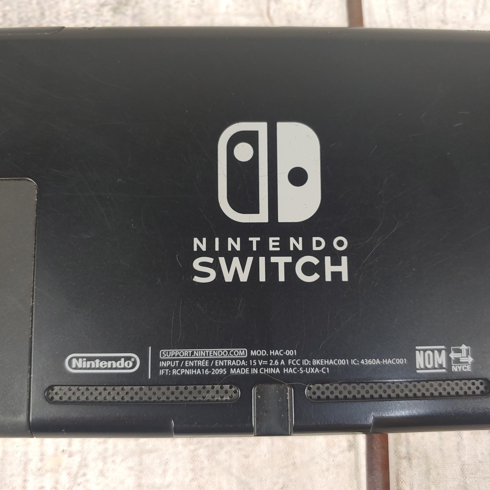WORKING Nintendo Switch HAC-001 Console – w/ Gray 3RD PARTY Joy‑Cons – TESTED
