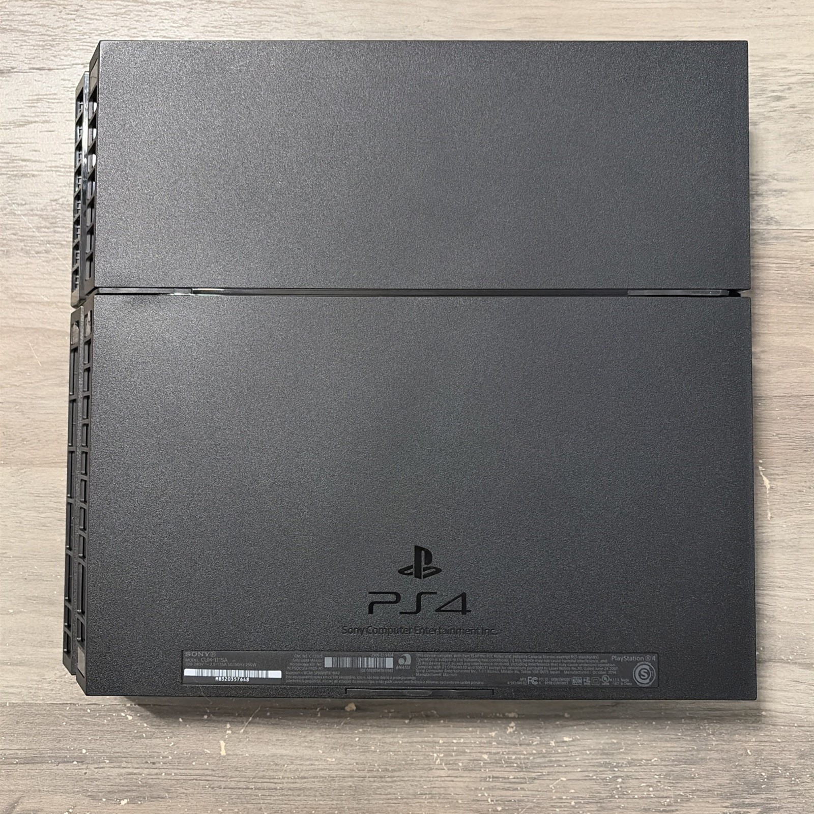 Sony PlayStation 4 CUH-1115A 500GB Console Bundle W/ 2 Controllers, Power, HDMI