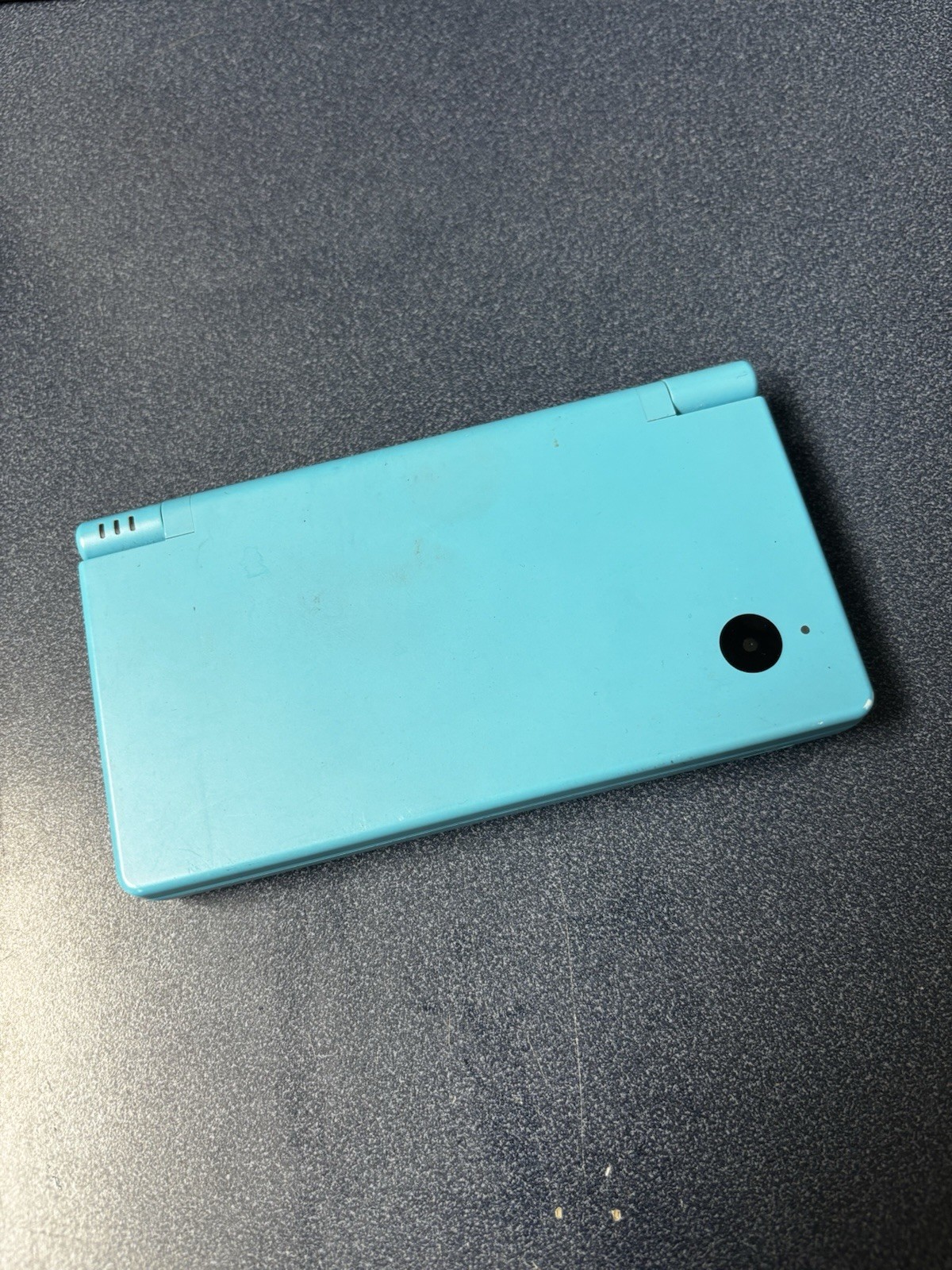 Nintendo DSi Blue Handheld Console Touchscreen Wi-Fi Multiplayer with Stylus