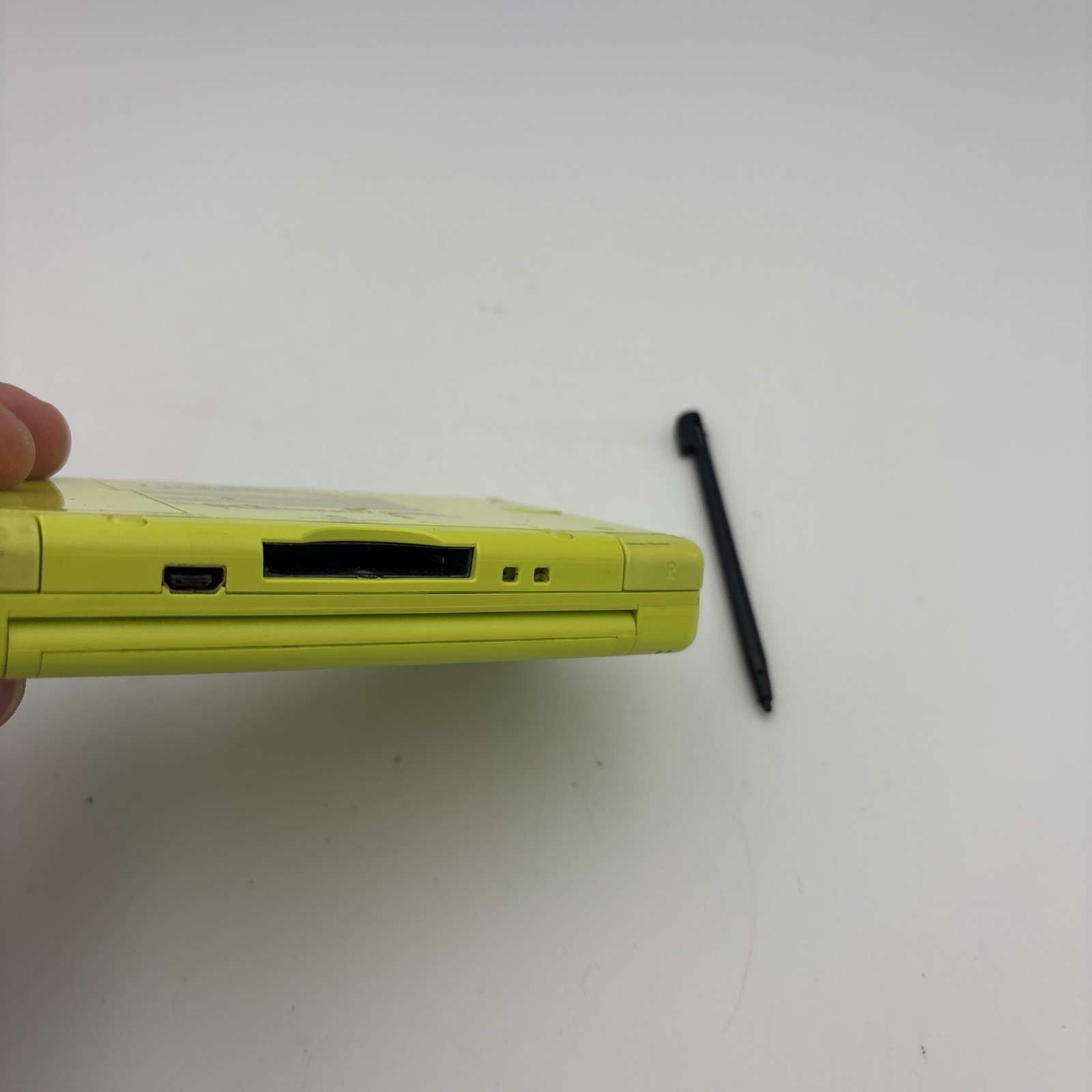 Nintendo DS Lite Lime Green Handheld W/ Charger and Stylus 2 Games New Battery!