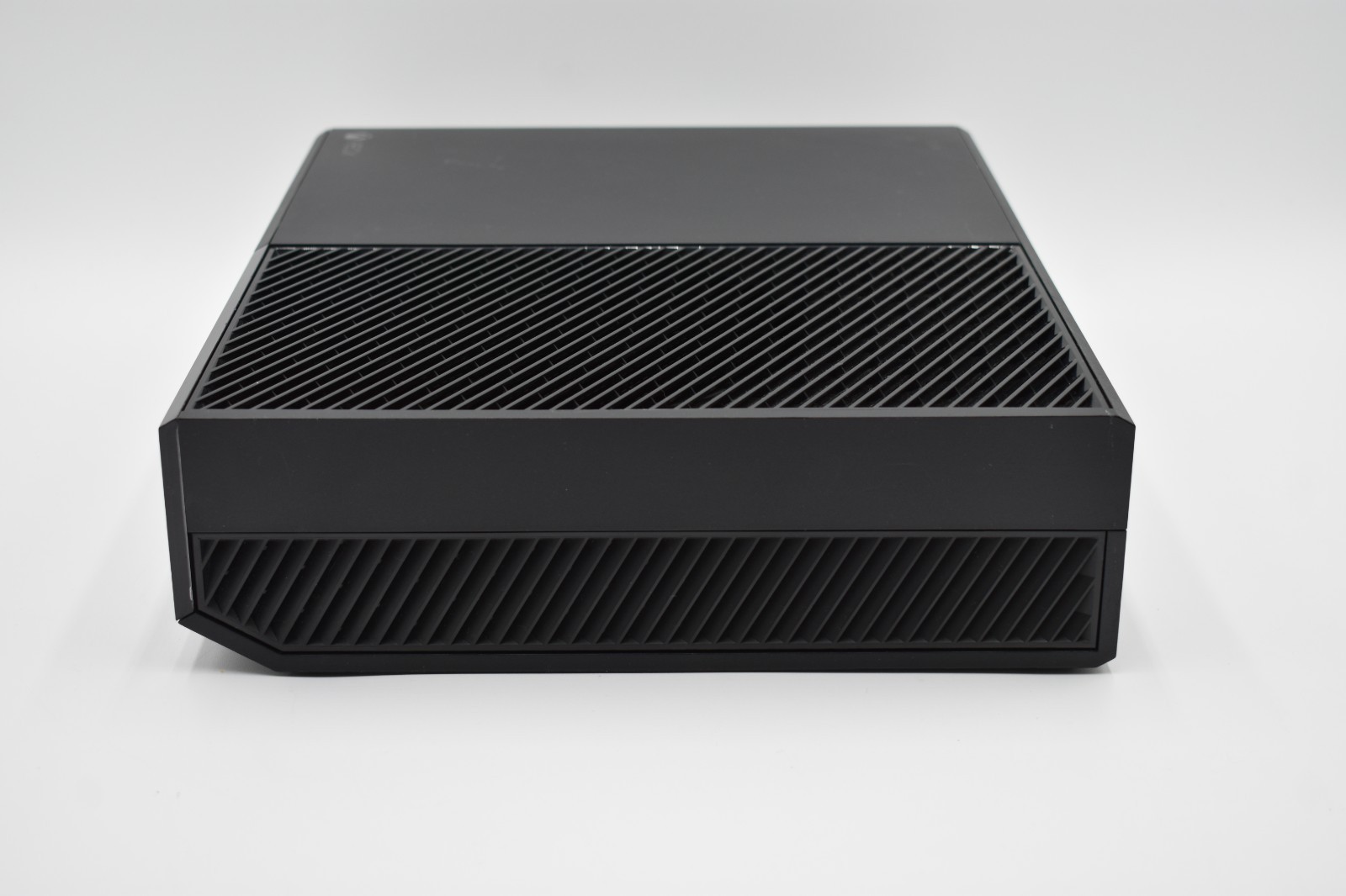 Microsoft Xbox One 1TB Console Model 1540 Black Launch Edition Serviced Cleaned