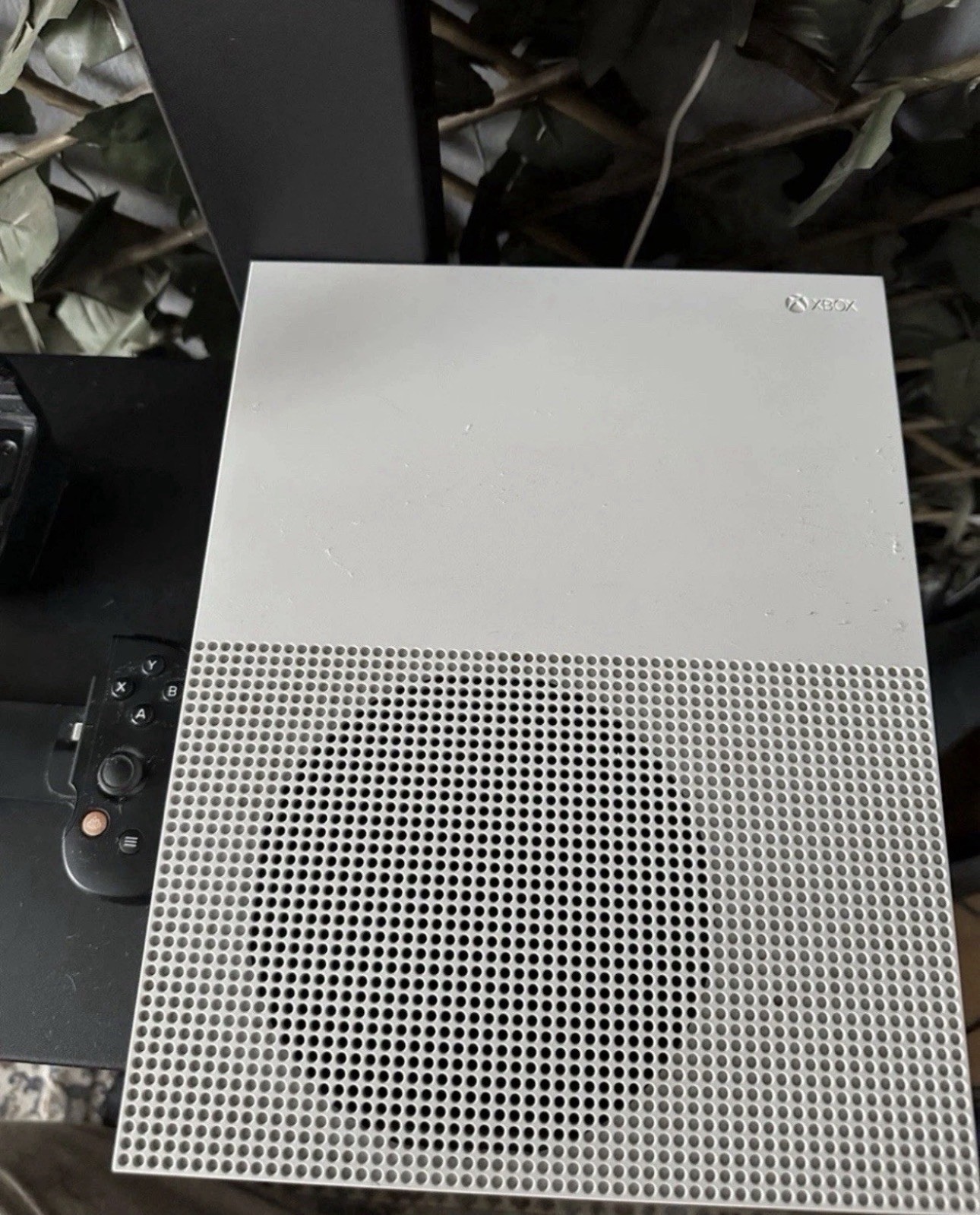 Xbox One S 1TB Console White Bundle