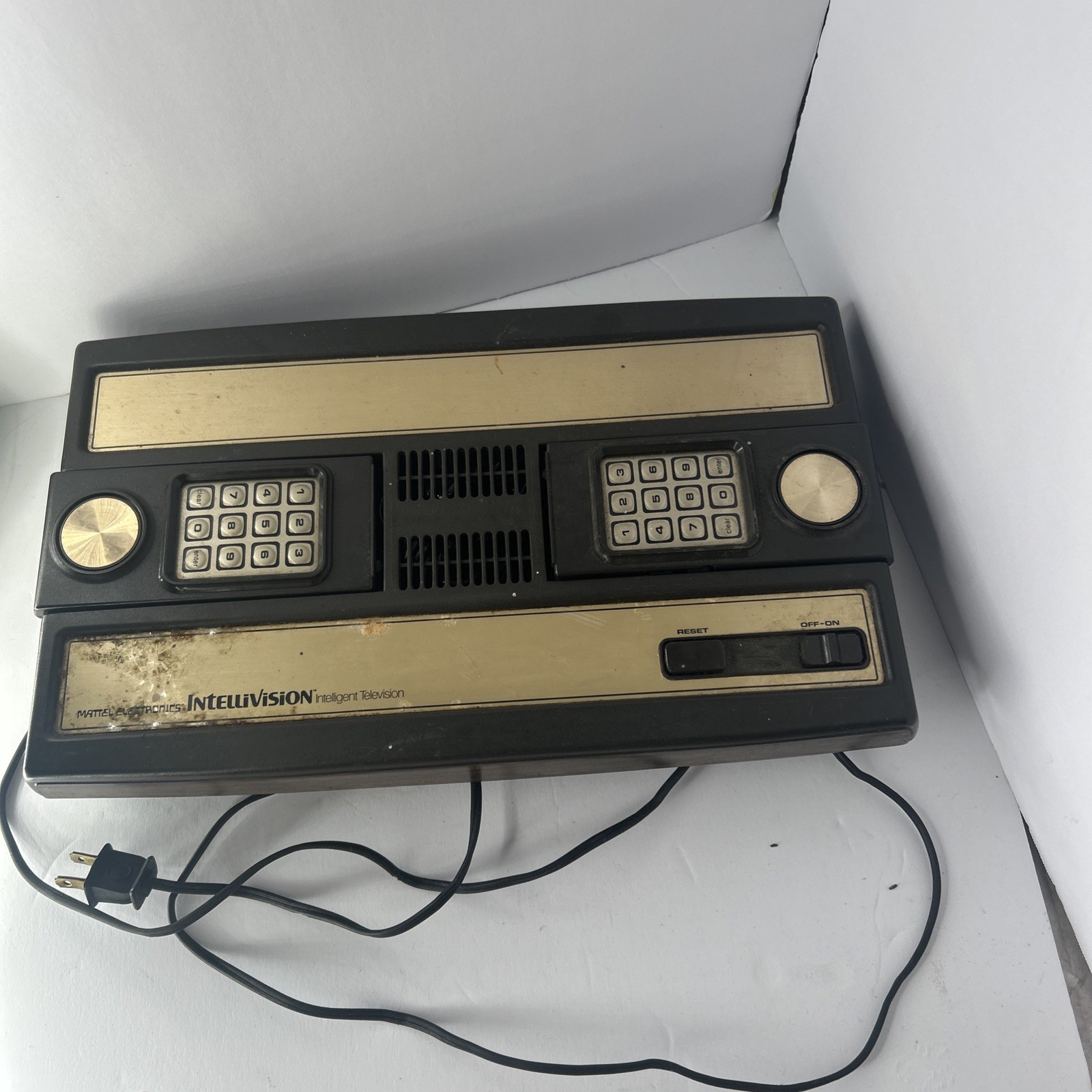 Intellivision Game Console 2609A For Parts Or Repair Only