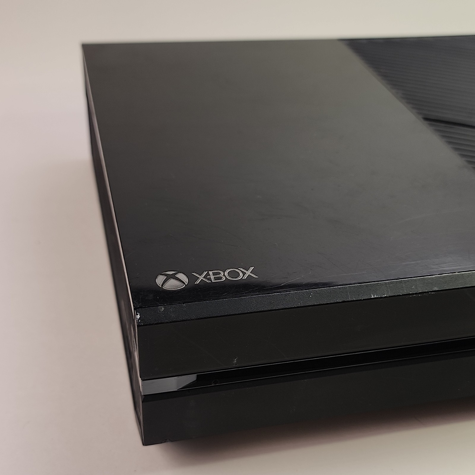 Microsoft Xbox One 1540 Black Home Console 2014 Wireless Controller HDMI 500GB
