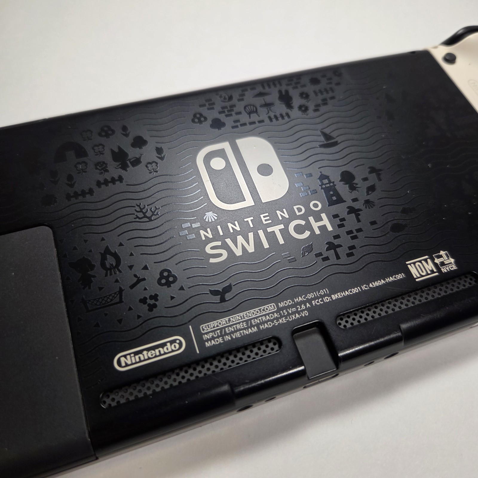 Nintendo Switch Animal Crossing Horizons Special Edition w/ Box – Factory Reset