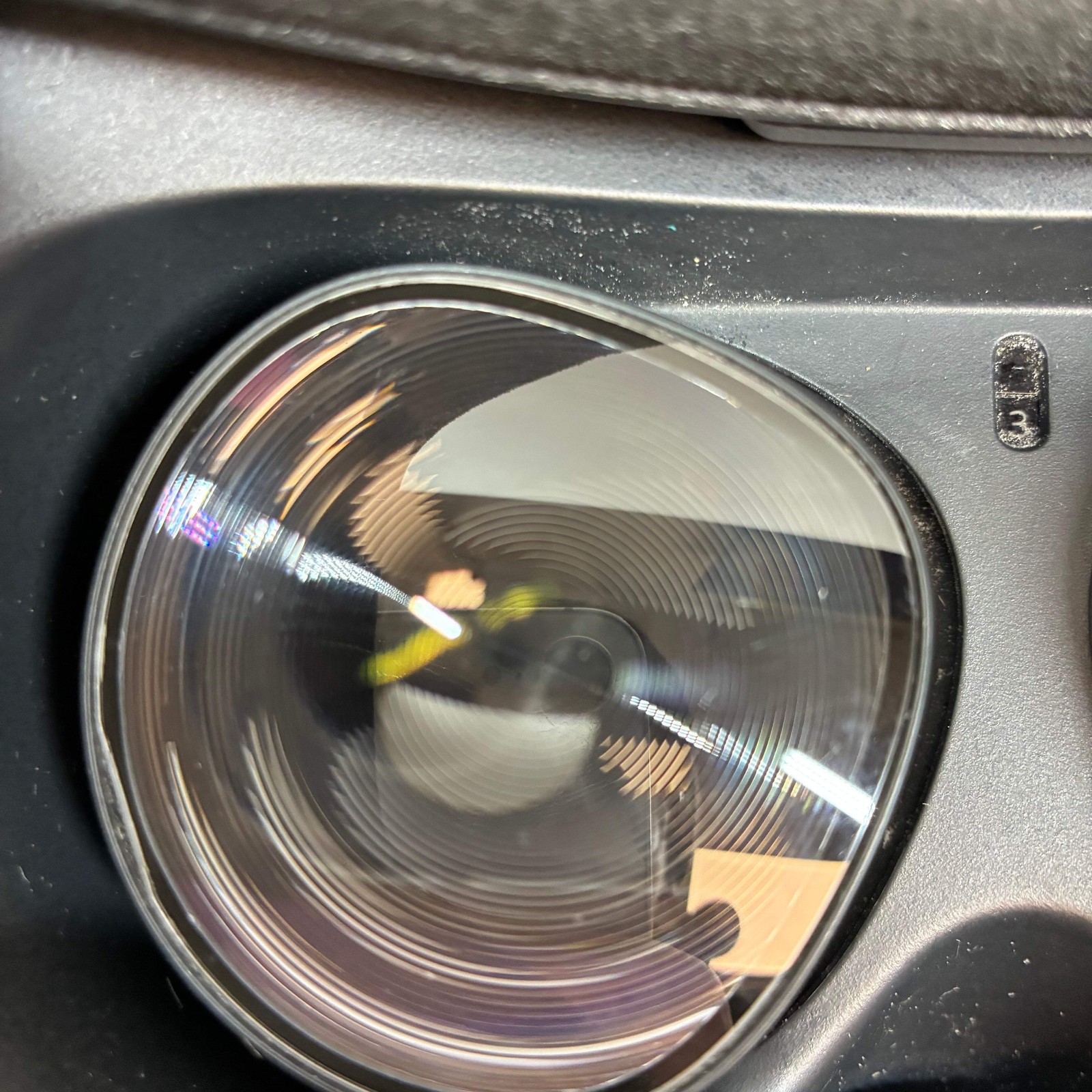 Broken Meta Quest 2 256GB Standalone All-in-One VR Headset KW49CM SCREEN BURN