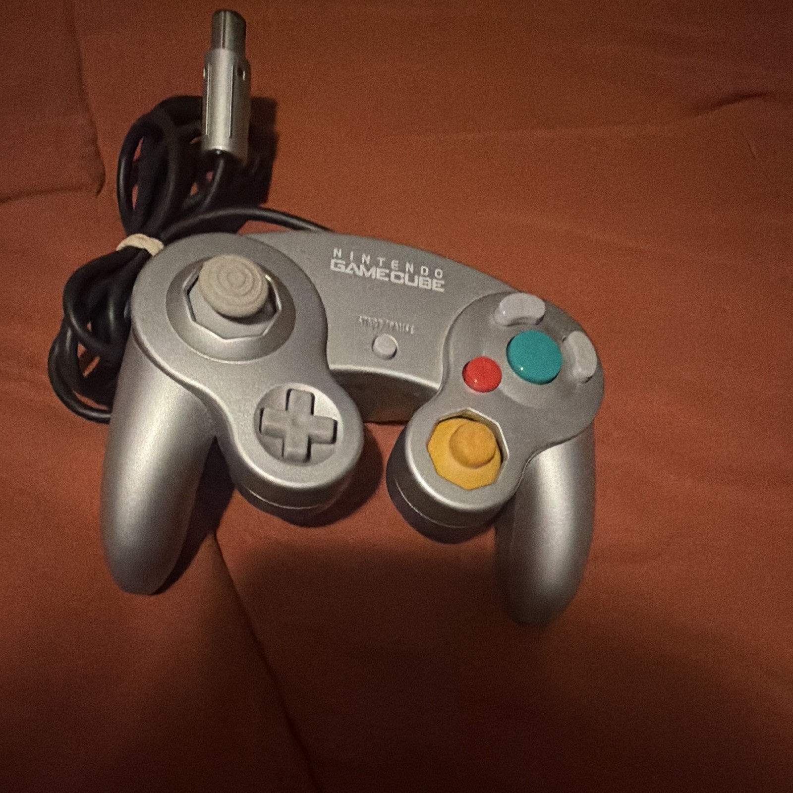 Nintendo GameCube DOL-001 Platinum Console W/ 4 Controllers, HDMI ADAPTER