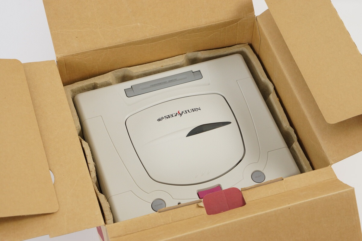 Sega Saturn WHITE Console Boxed HST-3220 Tested System -NTSC-J CD- B63045529