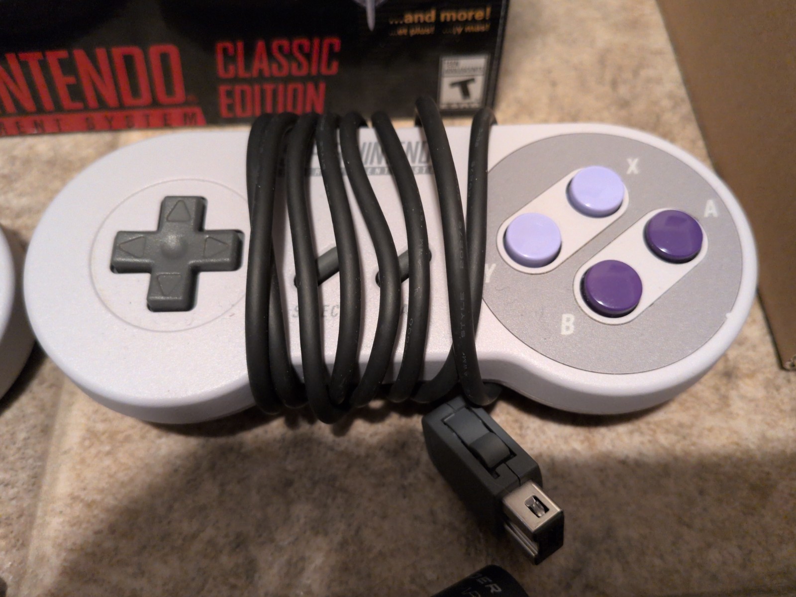 Super Nintendo Classic Mini console Entertainment System 21 Games Preloaded