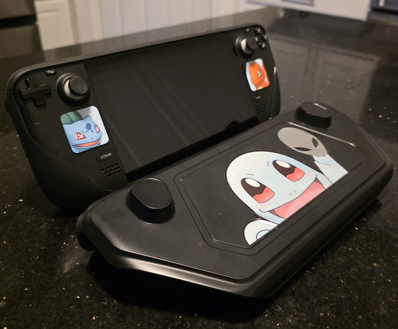 Valve Steam Deck LCD 256GB Black Touchscreen 1280×800 USB-C w/ Grip Case