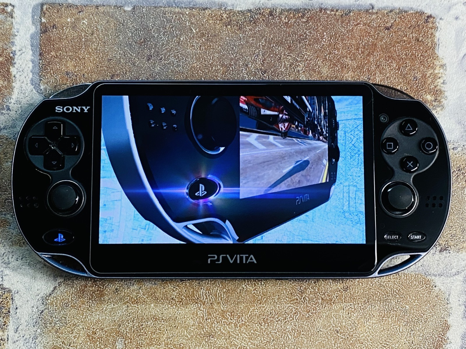 PS Vita PCH-1100 Crystal Black SONY Playstation 8GB Charger Mobile Case Ex DDP