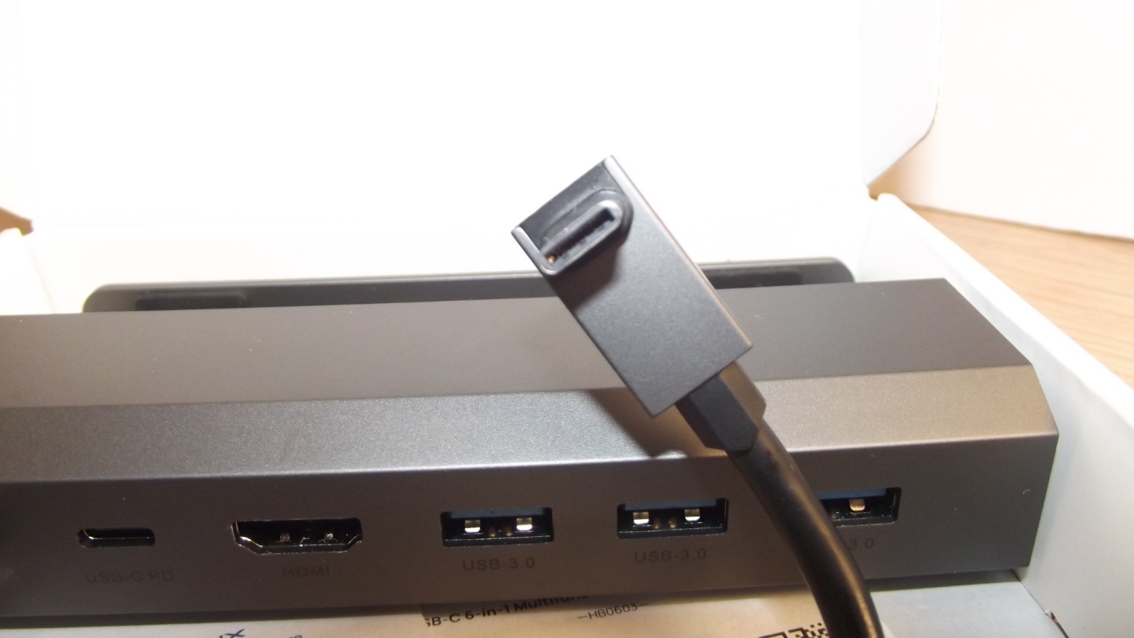 Docking Station – ROG Ally X, Steam Deck, JSAUX USB-C 6-In-1 Adapter HB0603