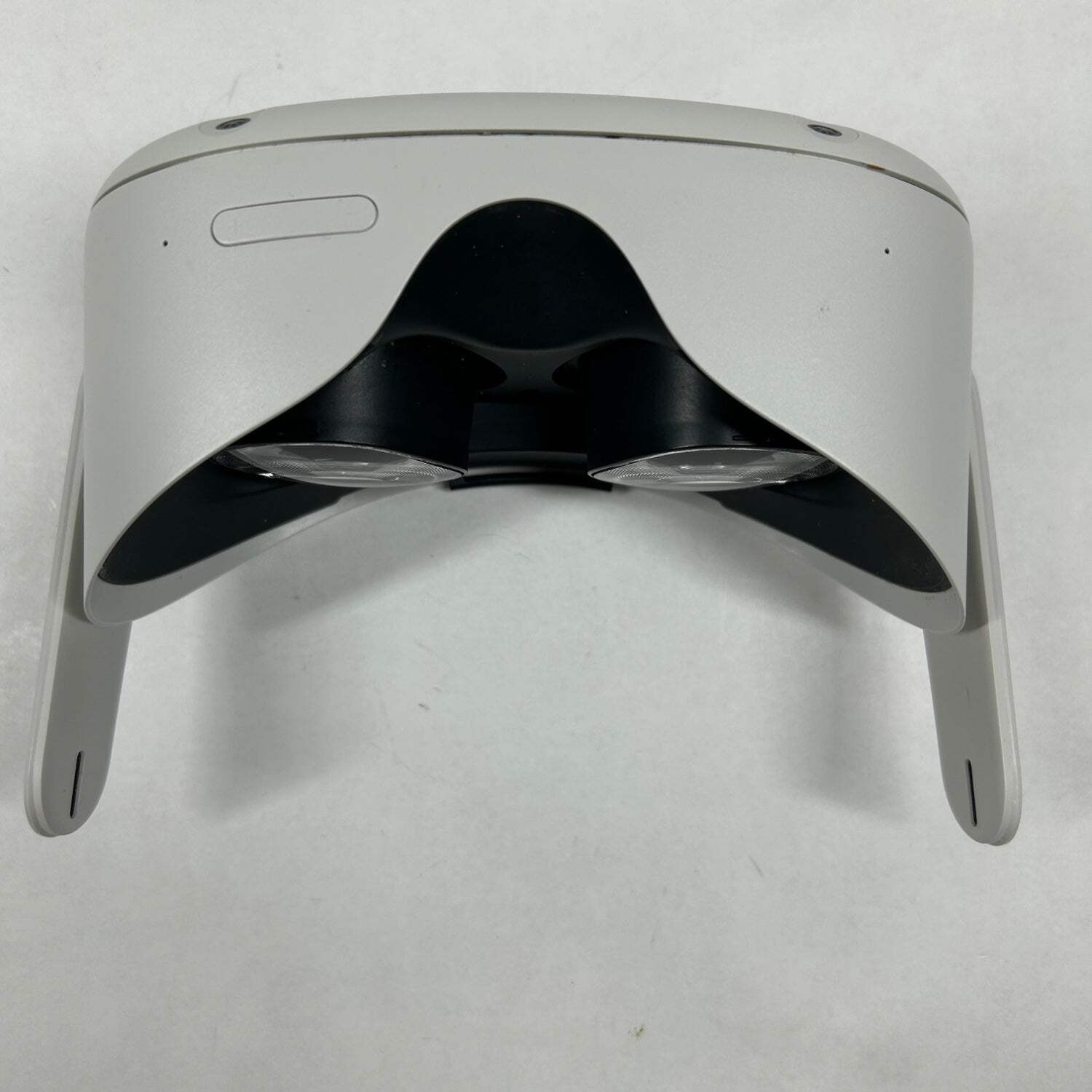 Oculus Quest 2 128GB Standalone All-in-One VR Headset KW49CM No Controllers
