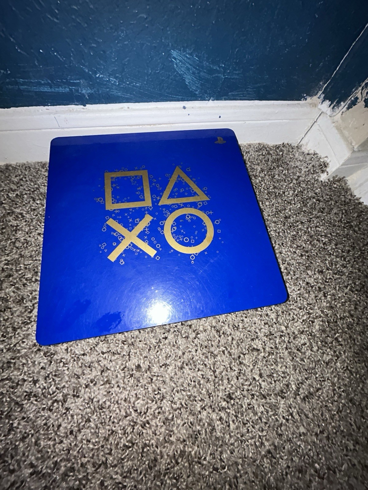Sony PlayStation 4 Blue With Controller, Power Cord Charger And Hdmi Cord ￼￼