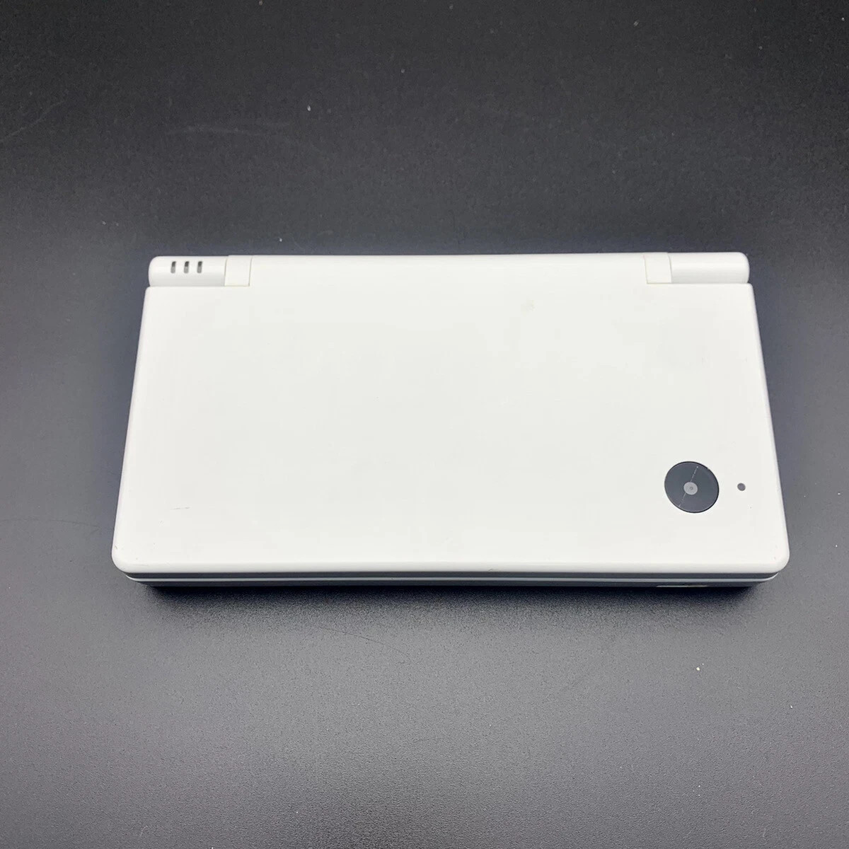 Nintendo DSi Handheld Game Console – White WIth Box And Charger