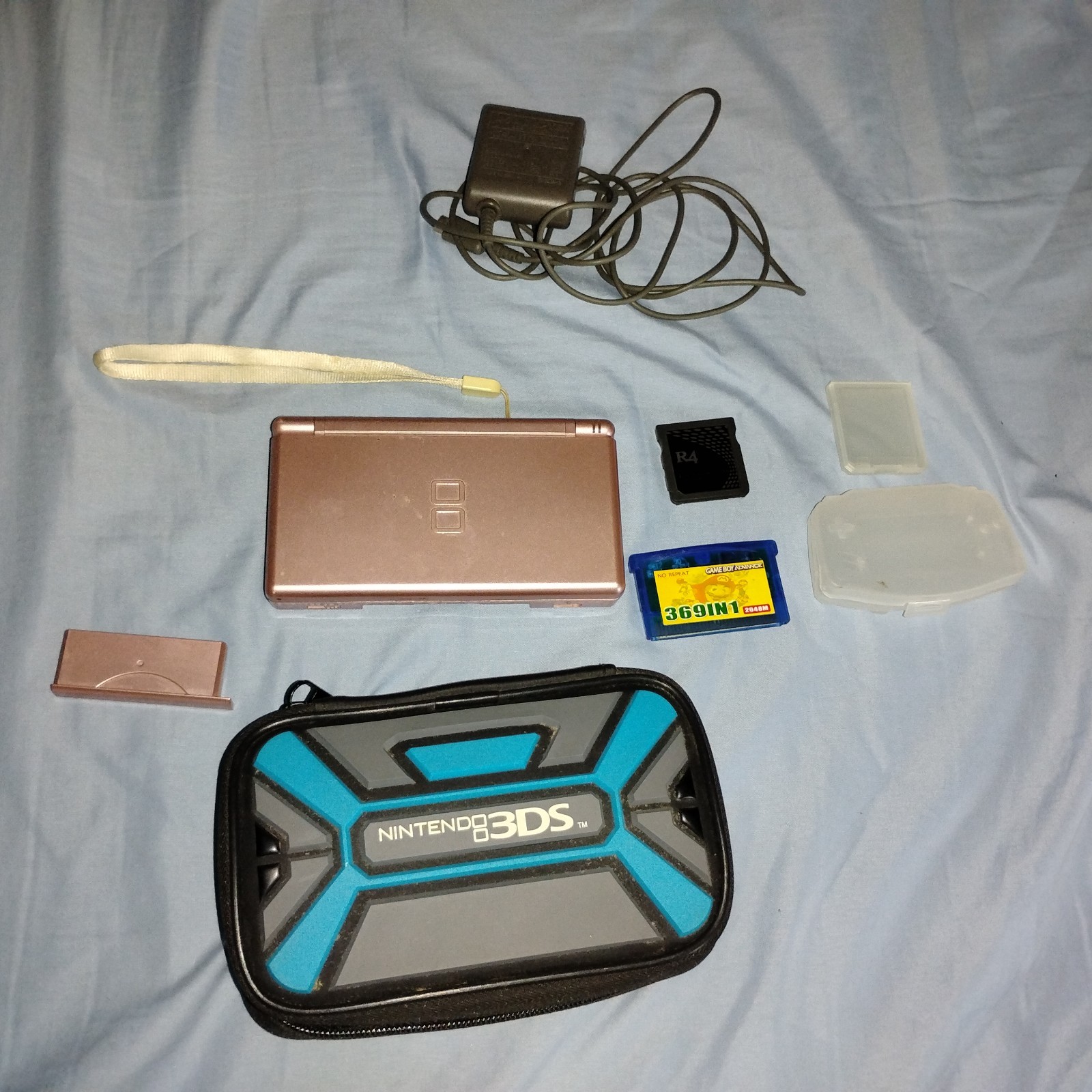 Nintendo DS Lite Metallic Pink Console Working With Games 369 In 1 GBA R4 Card