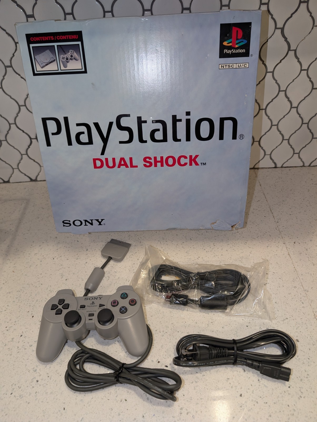 Empty Console Box for Sony Playstation Dual Shock With Unused Controler + Acc