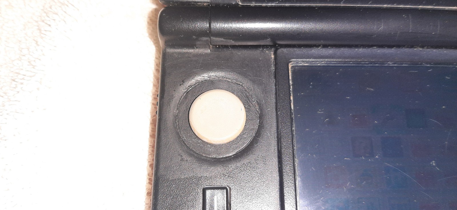 Nintendo 3DS XL (about) 200+ Games – Sold AS-IS (Charger Not Included)