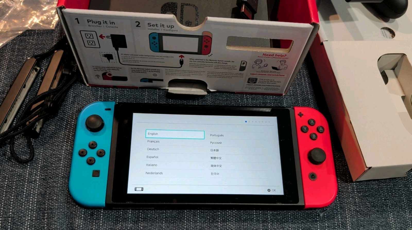 Nintendo Switch System with Neon Blue and Neon Red Joy-Con (HAC-001-01)
