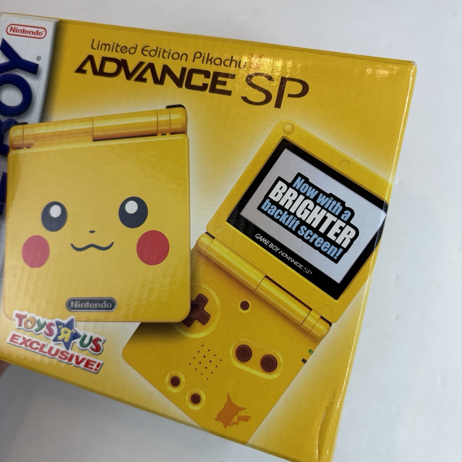 SEALED BRAND NEW Nintendo Game Boy Advance SP Limited Pikachu Edition Toys R US