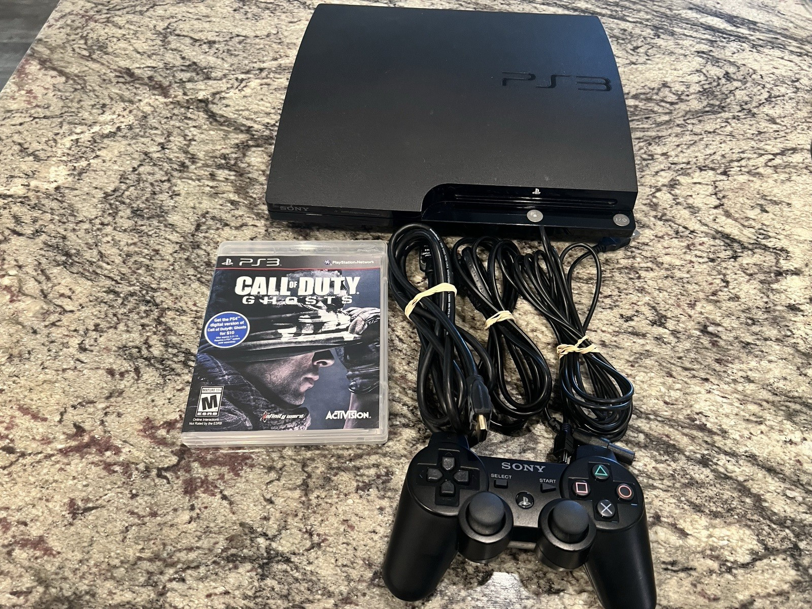 PS3 Slim CECH-2001A Console Bundle 120 GB Call Of Duty Ghosts