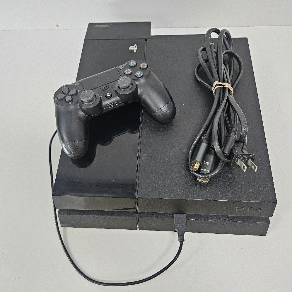 OG PS4 500GB W/FAN+MOTE+CORDS (P14028285)