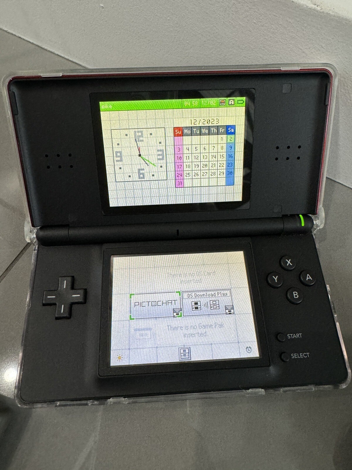 Nintendo DS Lite Crimson Red / Black Handheld Gaming System w/ Charger & Stylus