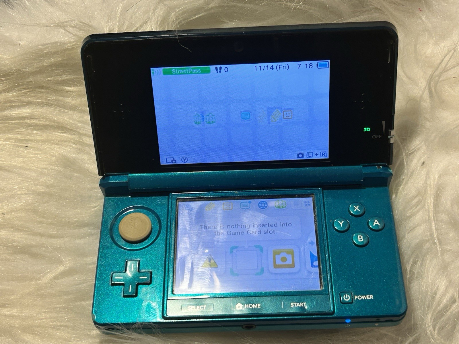 READ Nintendo US 3DS Aqua Blue For Parts/Repair Powers On