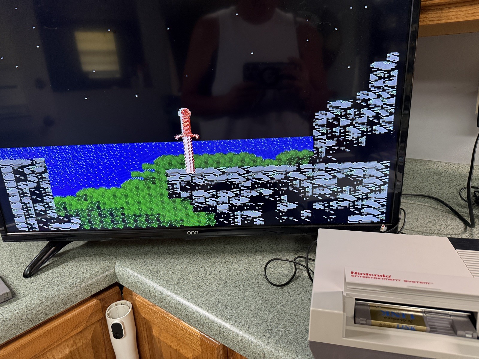 Nintendo NES Top Loader and NES console, 2 cont, OEM cables, 5 GREAT GAMES!!