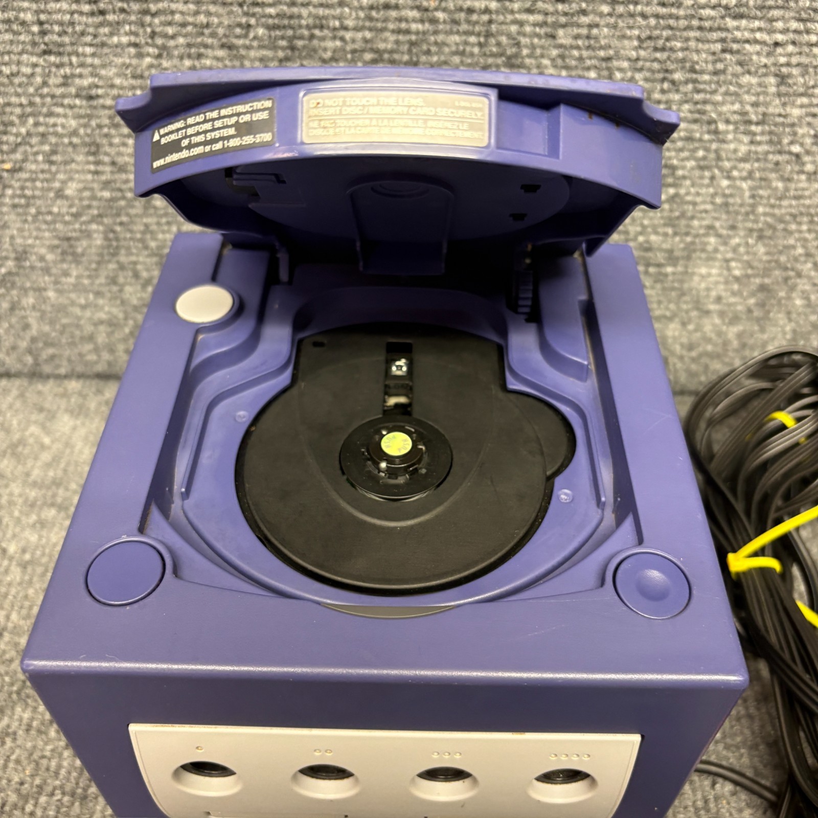 Nintendo GameCube DOL-001 Indigo System Console w/ Controller & Cords Tested