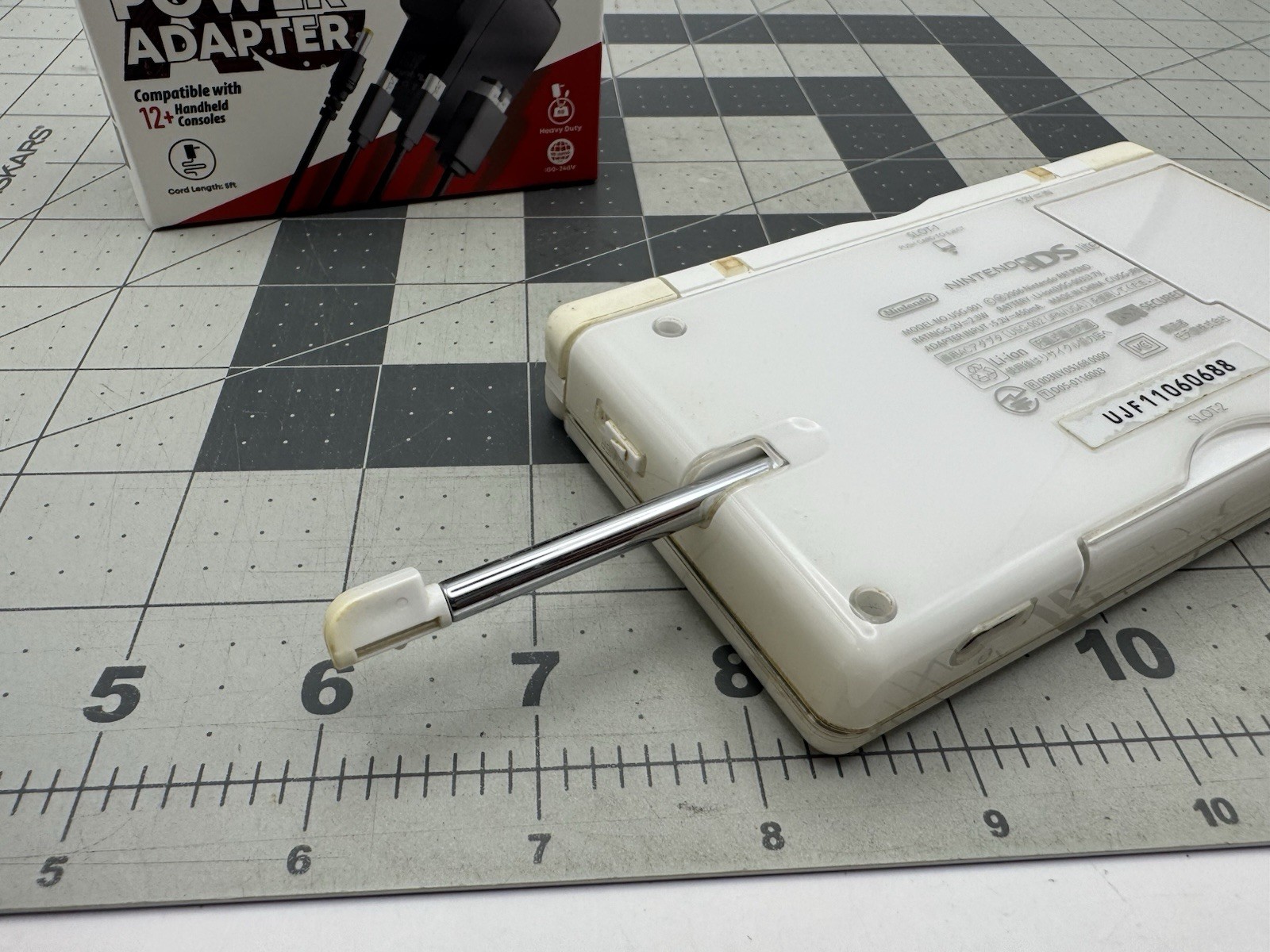 Nintendo DS Lite Console White Japanese With Universal Charger & 3 Games