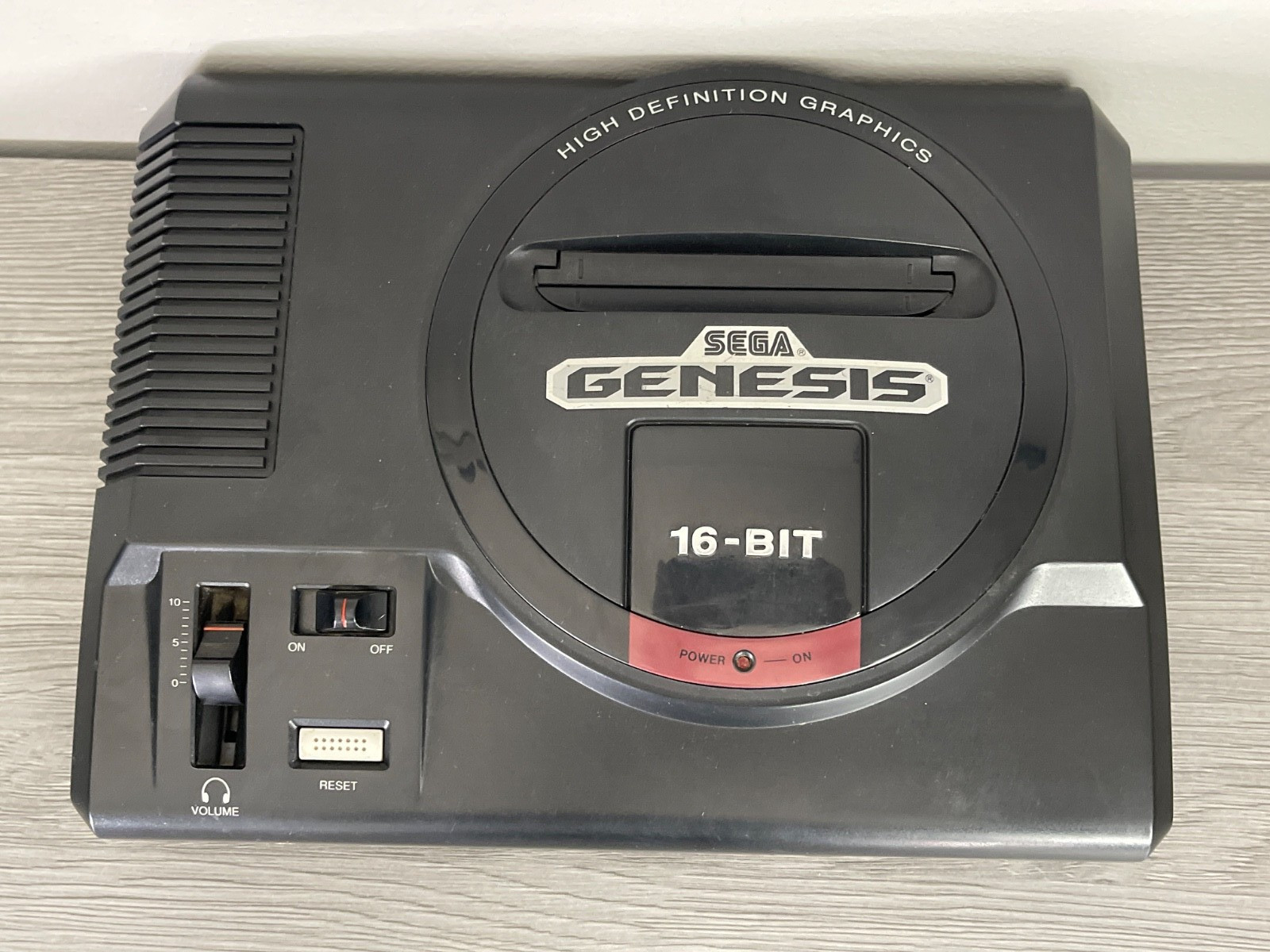 Sega Genesis Console 16-Bit MK-1601-22 W/ Original Box – Early Print Box TESTED