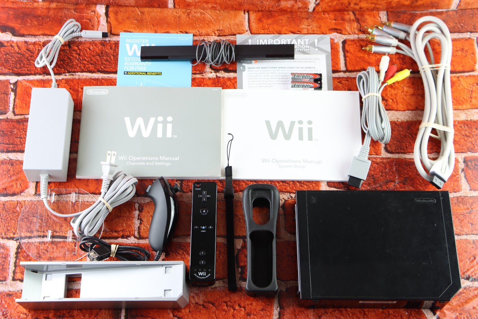 Nintendo Wii Console RVL-101 Black Bundle WORKING