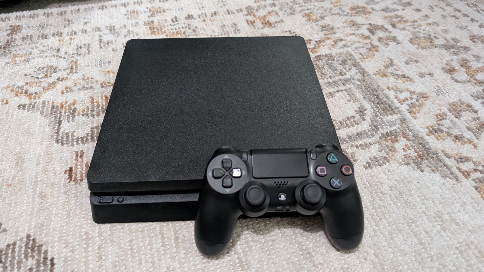 Sony PlayStation 4 Slim 500GB w/ Controller & Coords