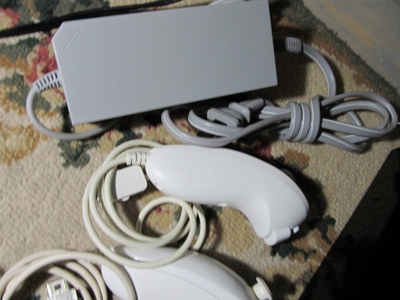 Wii Console 3 Nunchucks Controllers Power Supply++ 1080P Plays Game Cube Games!