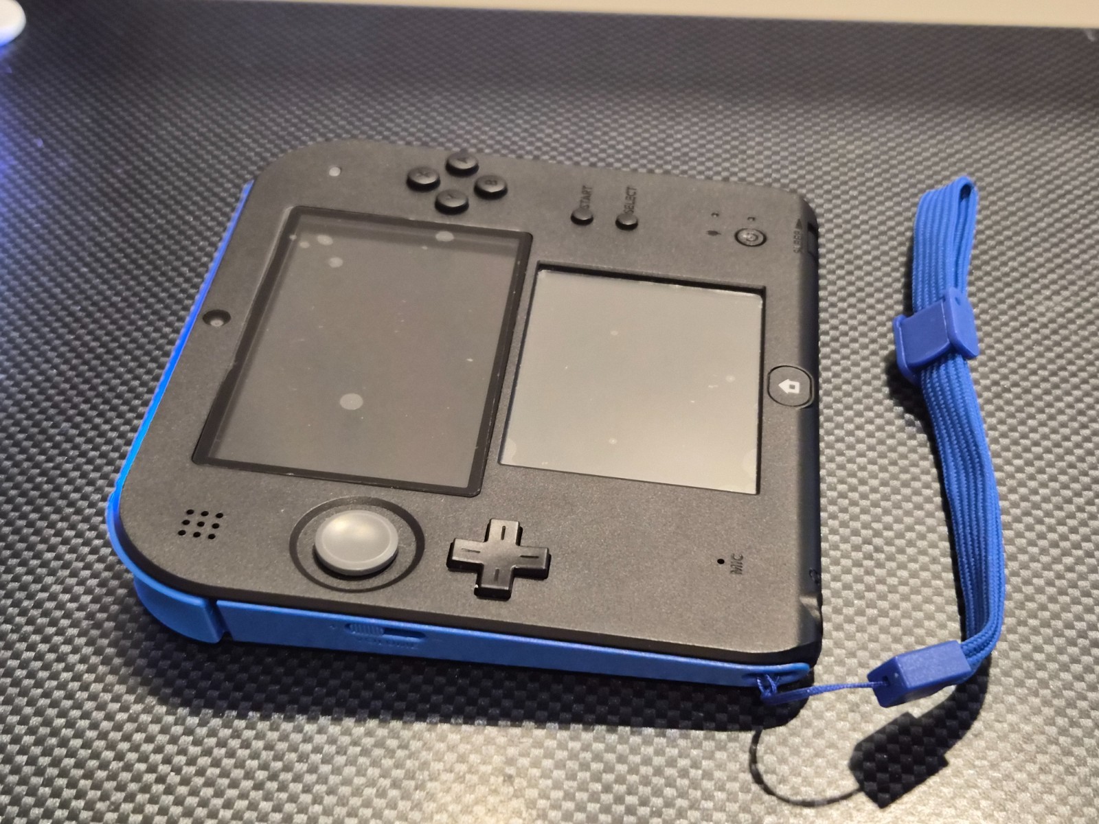 Nintendo 2DS Handheld Game Console Electric Black/Blue Case AC 4GB SD